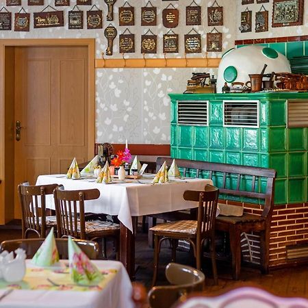 Gasthaus Stuckatz Dollenchen Buitenkant foto