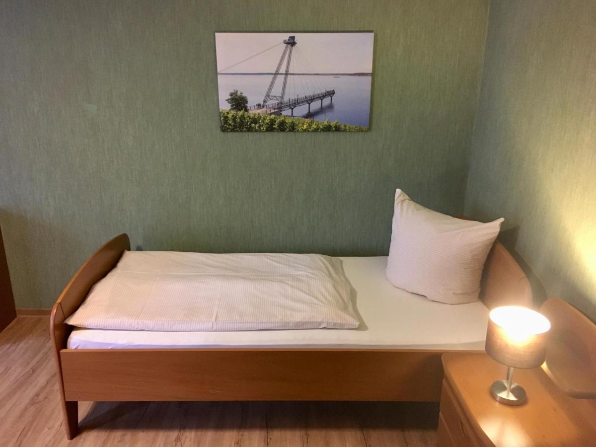 Gasthaus Stuckatz Dollenchen Buitenkant foto